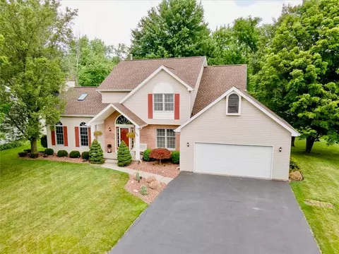 104 W Forest Dr, Chili, NY 14624