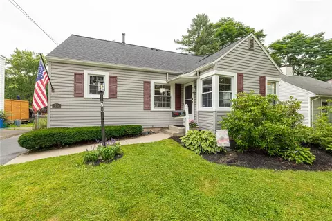 70 Cloverland Dr, Brighton, NY 14610