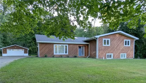 726 Five Mile Dr, Ithaca, NY 14850