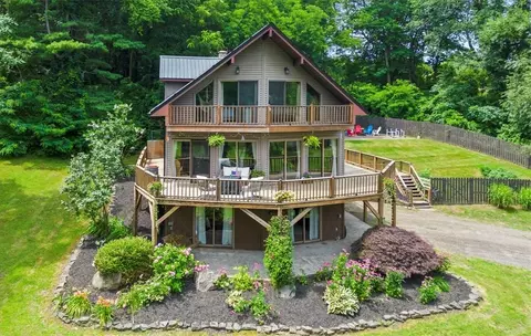 7625 Christian Holler Rd, Sodus, NY 14551