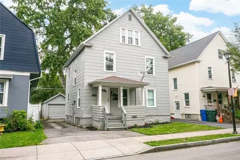 148 Asbury St, Rochester, NY 14620