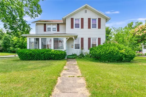 245 W North St, Geneva, NY 14456