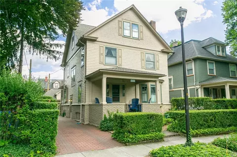 242 Brunswick St, Rochester, NY 14607