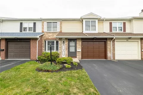76 Branchwood Ln, Rochester, NY 14618