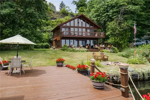 4162 Meinen Rd, Starkey, NY 14837