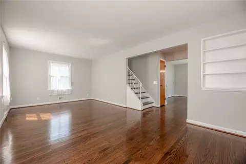 35 Aragon Ave, Irondequoit, NY 14622 photo 6