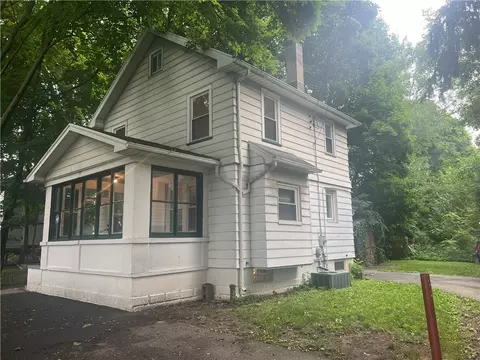 349 Flanders Pl, Rochester, NY 14619
