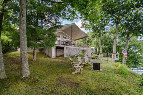 3661 Shingle Point Rd, Milo, NY 14842
