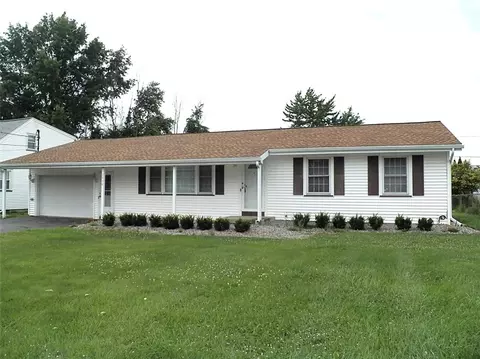 2938 Lyell Rd, Gates, NY 14606