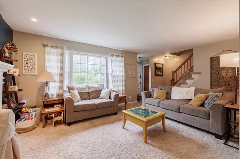 27 Gilbert Dr, Irondequoit, NY 14609 photo 13