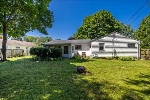21 Eldora Dr, Gates, NY 14624 photo 25