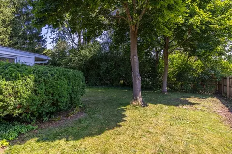 21 Eldora Dr, Gates, NY 14624 photo 23