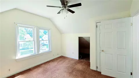 124 SE Breezway Dr NW, Irondequoit, NY 14622 photo 28