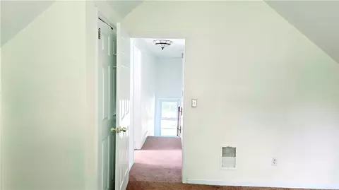 124 SE Breezway Dr NW, Irondequoit, NY 14622 photo 30
