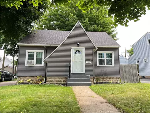 237 Tait Ave, Greece, NY 14616