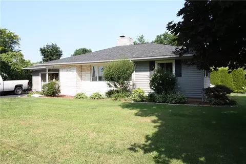 127 S Main St, Murray, NY 14470