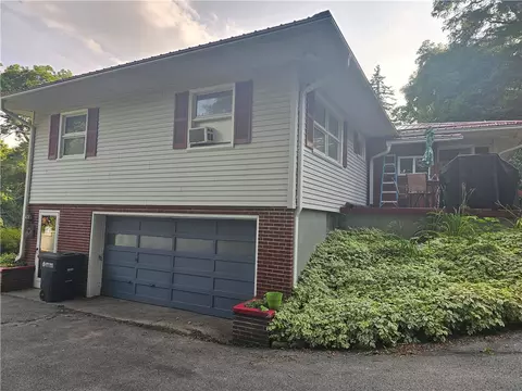 47 Dickerson St, Lyons, NY 14489 photo 5