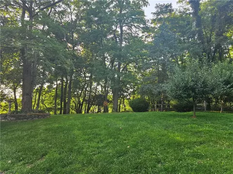 47 Dickerson St, Lyons, NY 14489 photo 8