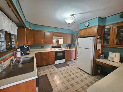 47 Dickerson St, Lyons, NY 14489 photo 16