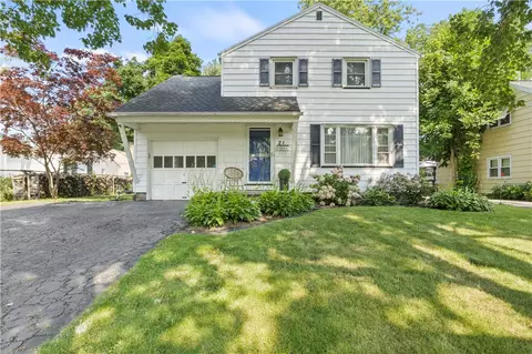 21 Coburg St, Rochester, NY 14612