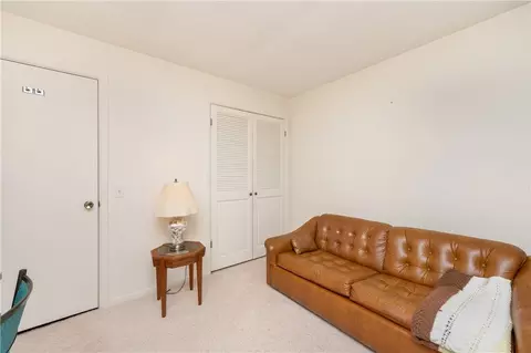 82 Carol Dr, Irondequoit, NY 14617 photo 32