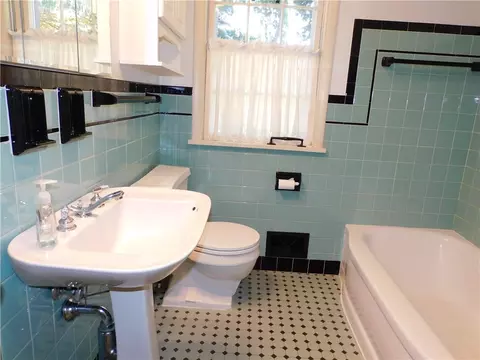 30 Deville Dr, Greece, NY 14612 photo 26