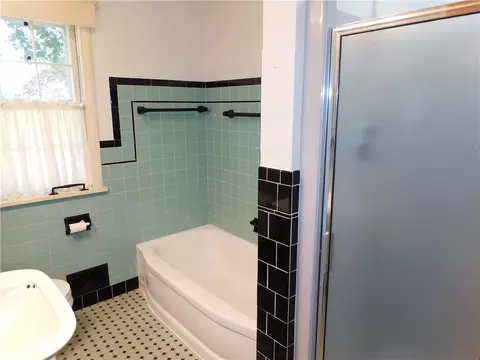 30 Deville Dr, Greece, NY 14612 photo 25