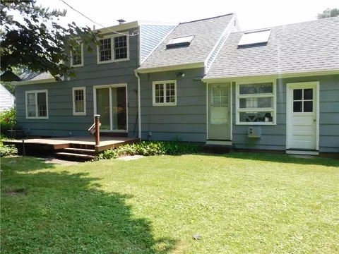 30 Deville Dr, Greece, NY 14612 photo 18