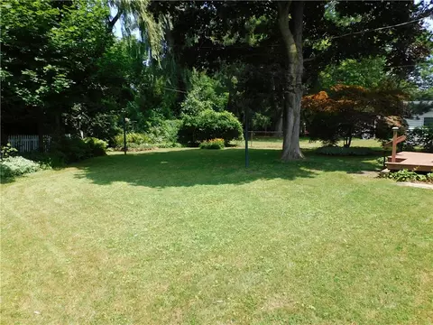 30 Deville Dr, Greece, NY 14612 photo 17