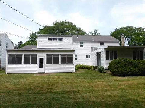 71 Ridgeview Dr, Irondequoit, NY 14617 photo 10