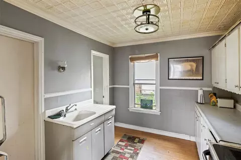43 Brad St, Irondequoit, NY 14622 photo 9