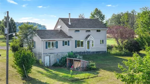 7960 Tuttle Rd, Fremont, NY 14843