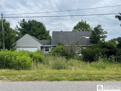 2494 Carpenter Pringle Rd, North Harmony, NY 14710