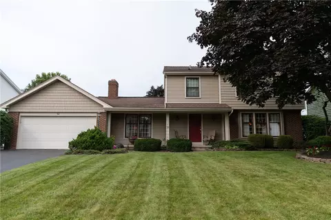 52 Redcedar Dr, Greece, NY 14616
