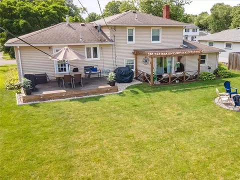 34 Gladmar Dr, Irondequoit, NY 14622 photo 43