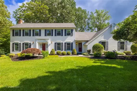 36 Chelsea Park, Pittsford, NY 14534