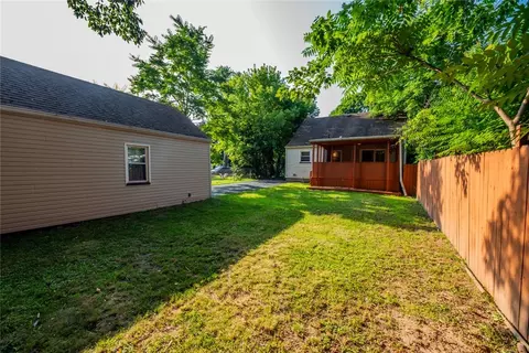 884 Whitlock Rd, Irondequoit, NY 14609 photo 40