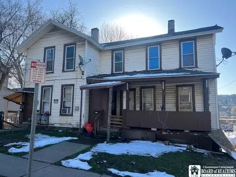 764 E 2nd St, Jamestown, NY 14701
