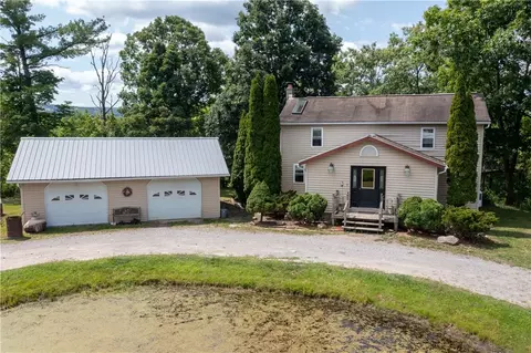 2962 Presbyterian Rd, Mount Morris, NY 14510