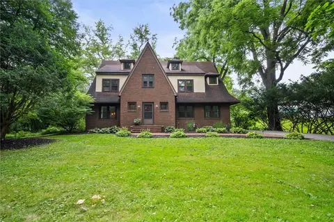 1695 Clover St, Rochester, NY 14618