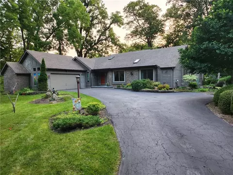 29 Shelter Creek Ln, Perinton, NY 14450