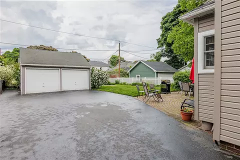 32 Westbourne Rd, Irondequoit, NY 14617 photo 45