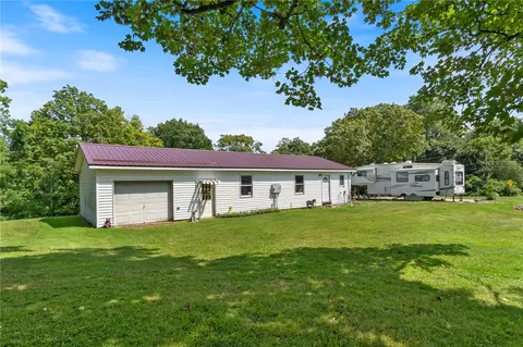 8017 Margaretta Rd, Sodus Point, NY 14555