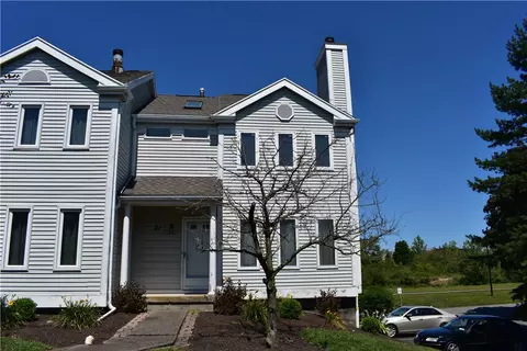 21 Mule Path Cir, Rochester, NY 14606