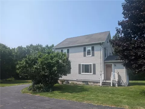 3145 W Walworth Rd, Macedon, NY 14502