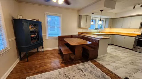 285 Winfield Rd, Irondequoit, NY 14622 photo 5