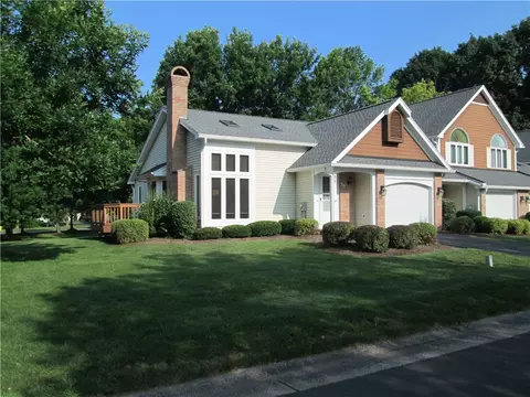 88 Eaglesfield Way, Perinton, NY 14450