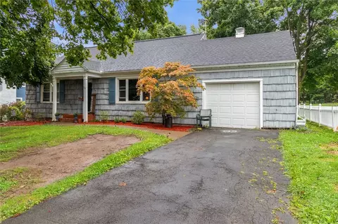 119 Rose Dr, Arcadia, NY 14513