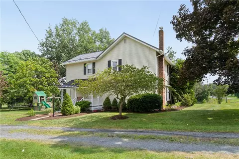 2483 Carter Rd, Geneva, NY 14456