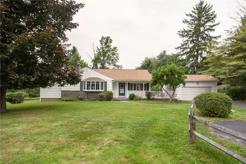 79 E Park Rd, Pittsford, NY 14534